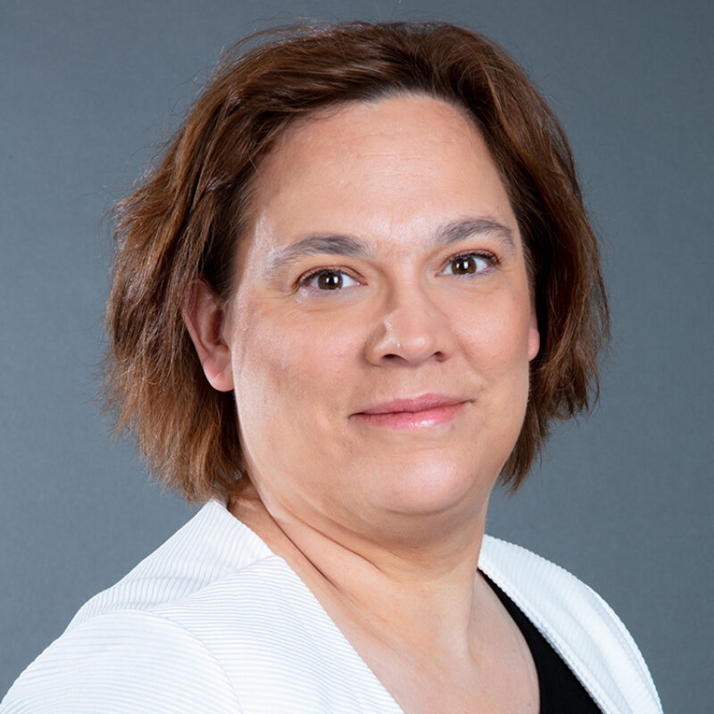 Carole DEMOUSSELLE